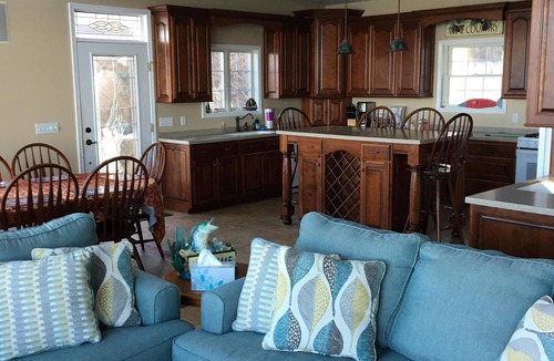 Town of Torrey House | Herbst's Hideaway on Seneca Lake