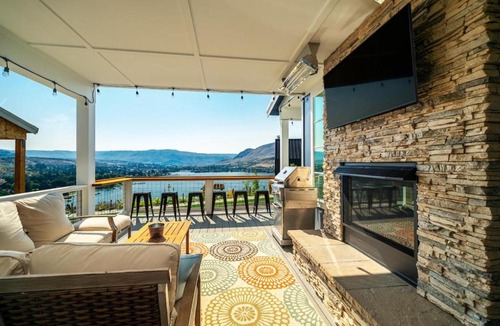 Chelan House | Here Comes the Sun #123