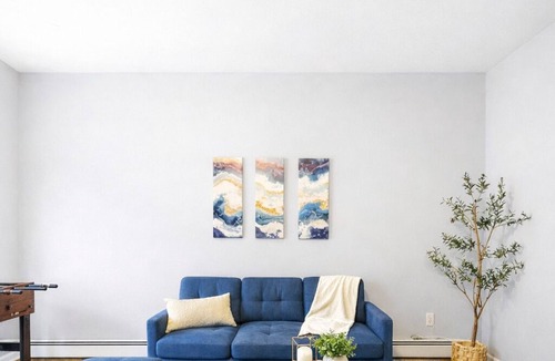 Troy Apartment | Here for work and need a place to stay? Look no further! Come "Cozy Up With Me"