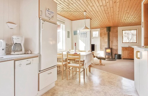 Remmer Strand House | Here, in Toftum Bjerge, there is always something going on, and there is beautiful nature and a wond