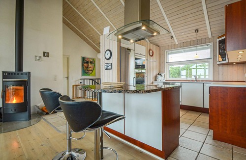 Handrup Strand House | Here your whole family will have a vacation stay 1st class.