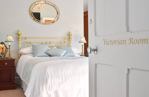 Calne Bed & Breakfast | Heritage Bed & Breakfast