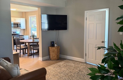 Parkville House | Heritage Cottage