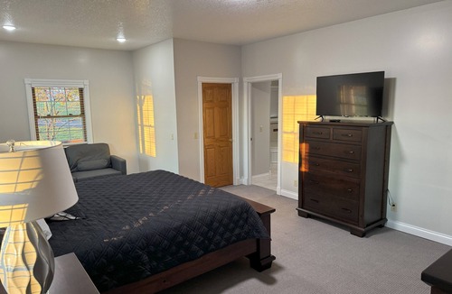 Odon Hotel | Heritage Homestead Inn