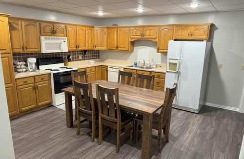 Odon Bed & Breakfast | Heritage Homestead Inn