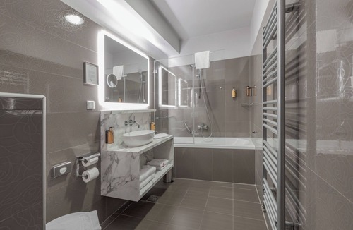 Zadar Old Town Hotel | Heritage hotel Bastion