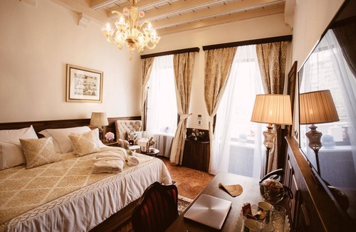 Old Town Hotel | Heritage Hotel Cardo