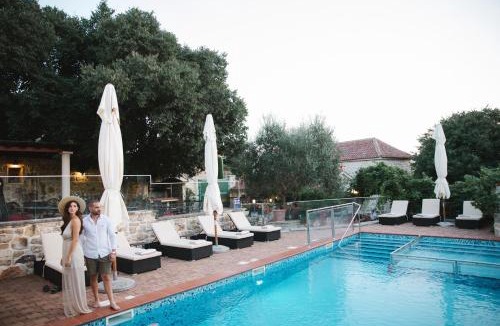 Polaca Hotel | Heritage Hotel & Estate Raznjevica Dvori AD 1307