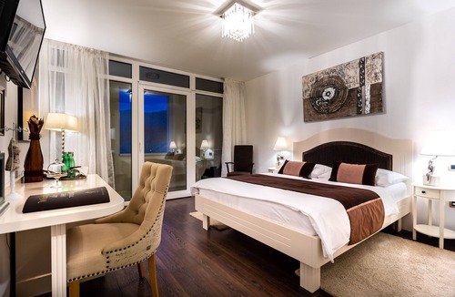 Baska Hotel | Heritage hotel Forza