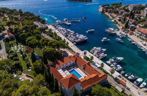 Maslinica Hotel | Heritage Hotel Martinis Marchi