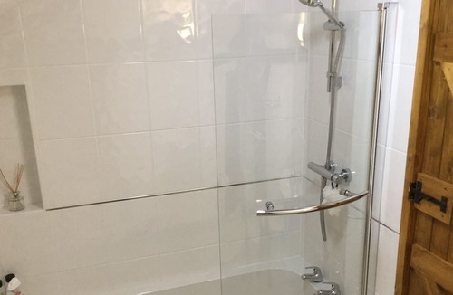 Kington Condo | Heritage House room 2