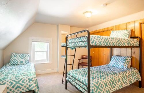 Heber House | Heritage House-Skiing close,Walk to Main St,Roomy