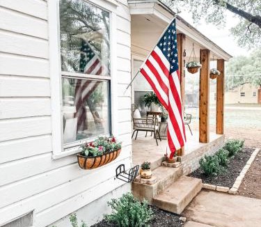 Brady House | Heritage House
