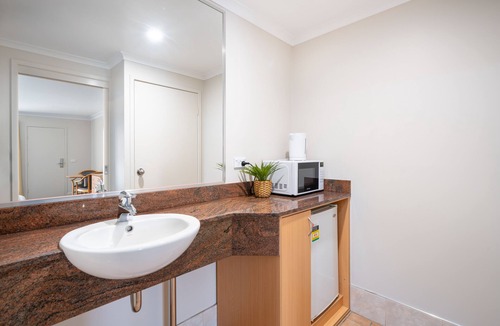 Bathurst Hotel | Heritage Inn Bathurst