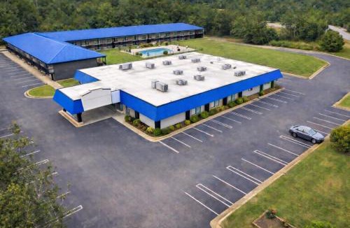 Cartersville Hotel | Heritage Inn Cartersville