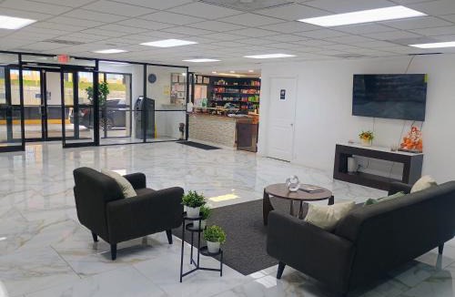 Cartersville Hotel | Heritage Inn Cartersville