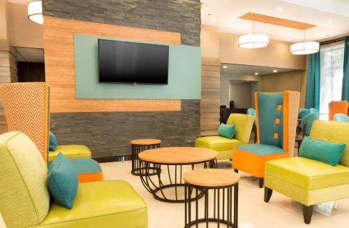 North San Antonio - SAT Hotel | Heritage Inn & Suites San Antonio Airport, Trademark Wyndham