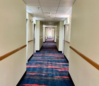 Ripley Hotel | Heritage Inn & Suites