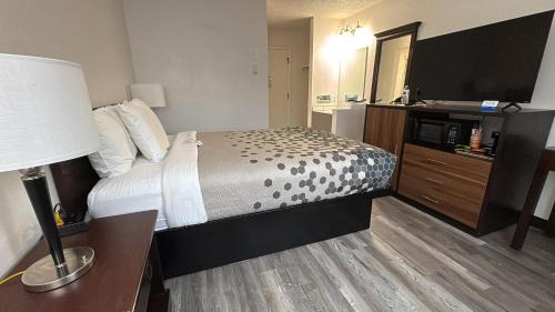 Meridian Hotel | Heritage Inn