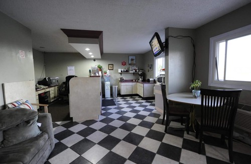 Mansfield Hotel | Heritage Inn