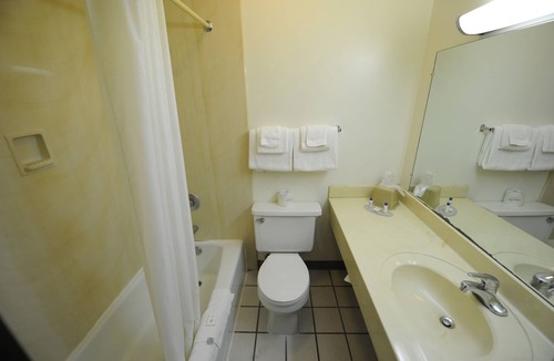 Mansfield Hotel | Heritage Inn