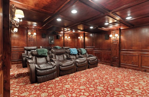 Versailles Cabin | Heritage Lodge - New!