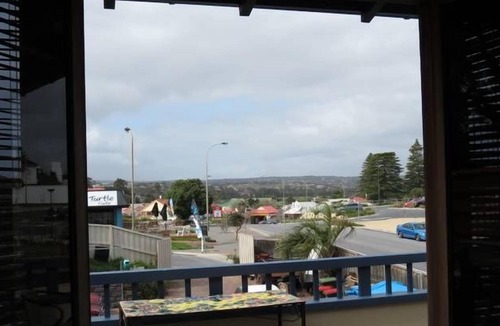 Port Noarlunga Apartment | Heritage View at McCloud House