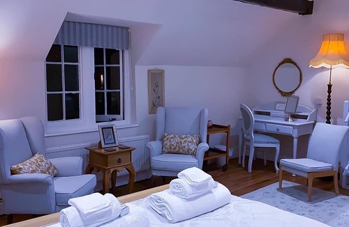 Ironbridge House | Heritage View Guest House