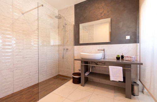 Stari Grad House | Heritage Villa Apolon
