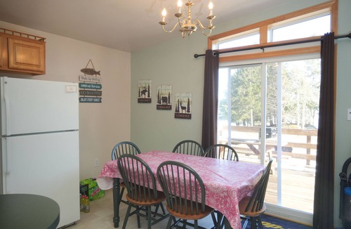 Town of Webb Ski Chalet | Herkimer House @ Beachfront Eagle Bay Village