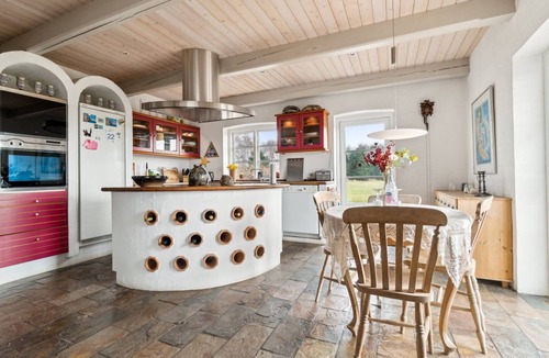 Akirkeby House | "Herlek" - 450m from the sea by Interhome
