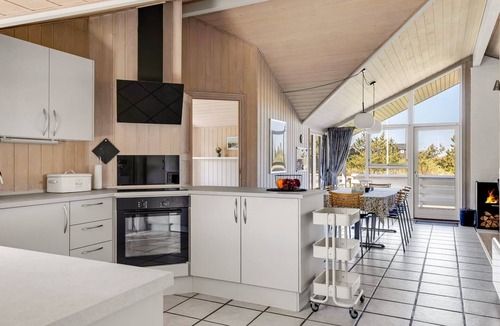 Lakolk House | "Hermandine" - 700m from the sea by Interhome