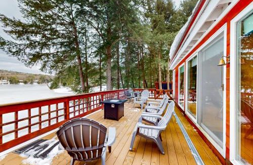 Sanbornton House | Hermit Lake Retreat