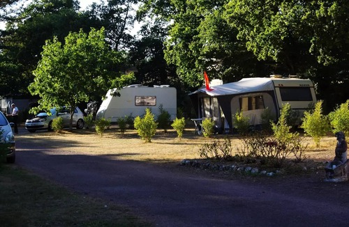 Guemene-Penfao House | Hermitage campsite * - TITANIA 3ch 6 to 8 people - 6 pers. included in the tariff