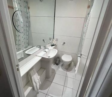 Edwinstowe Hotel | Hermitage Park Hotel