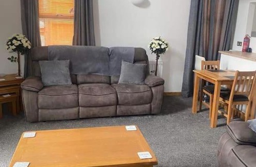 Minera House | Hermon chapel.