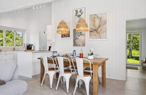 Lyngsbæk Strand House | "Hermund" - 100m from the sea by Interhome