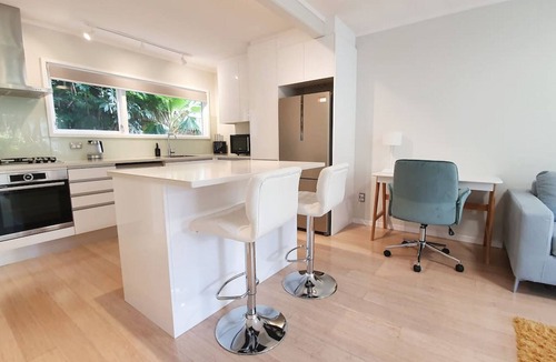 Herne Bay Apartment | ✤ Herne Bay Modern Gem | Carpark ✧ Netflix ✧ Wifi ✤