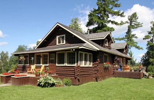 Sioux Narrows Nestor Falls Cottage | Heron Cabin - 2.5 Bedroom