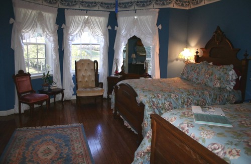 Mount Dora Bed & Breakfast | Heron Cay Lakeview Bed & Breakfast Inn