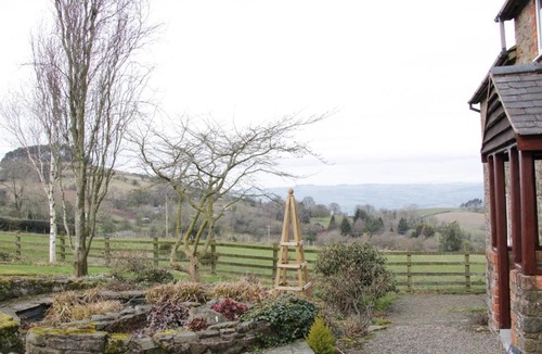 Bromlow House | Heron Cottage