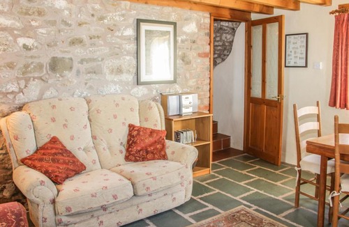 Bromlow House | Heron Cottage