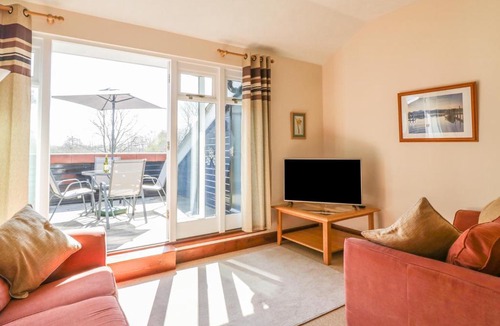 Irstead House | Heron Cottage