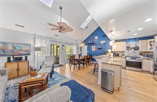 Chincoteague House | Heron Creek by Seaside Vacations & Sales