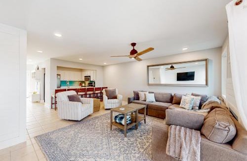 Heron Harbour Isle House | Heron Harbour 220-02