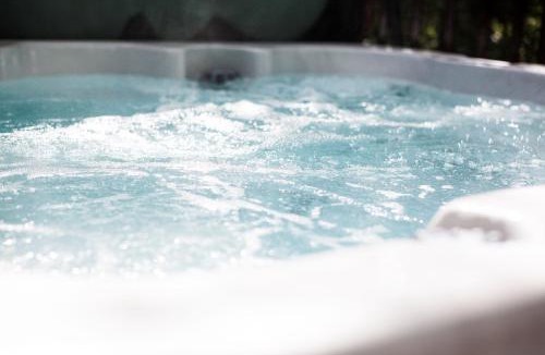 Thurstonfield House | Heron Lodge with Hot-tub