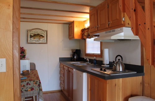 Wicomico Church Apartment | "Heron's Nest" Charming Tiny House on Chesapeake Bay-Boat Launch/Slip Included