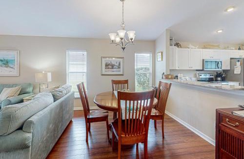 Beachwalk Isles House | Heron's Nest Getaway