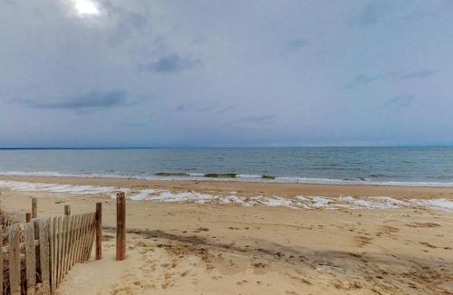 North Eastham House | Herring Brook