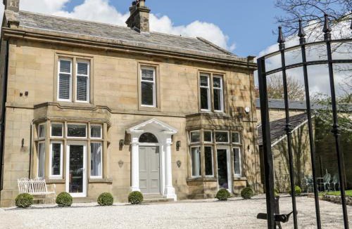 Skipton House | Herriots House